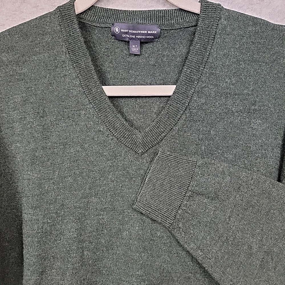 HART SCHAFFNER MARX Extra Fine Merino Wool Pullover V-Neck Sweater Green Men XLT